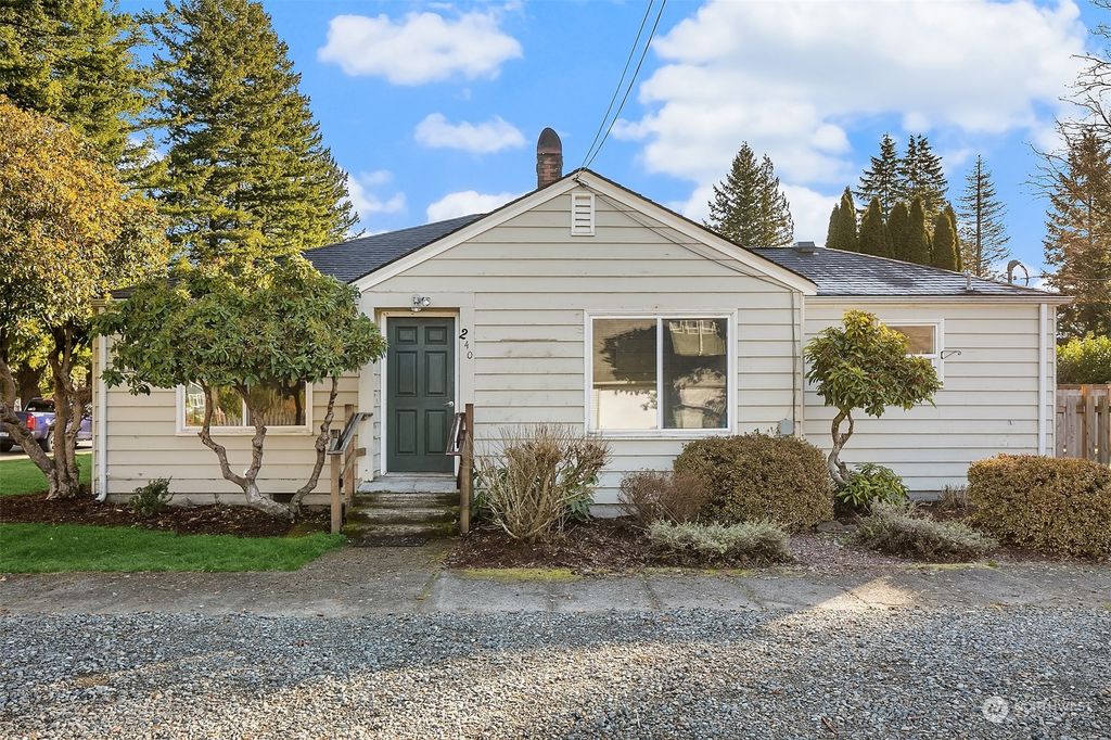Photo of 240 Janet Avenue N, North Bend, WA 98045 (MLS # 2023543)