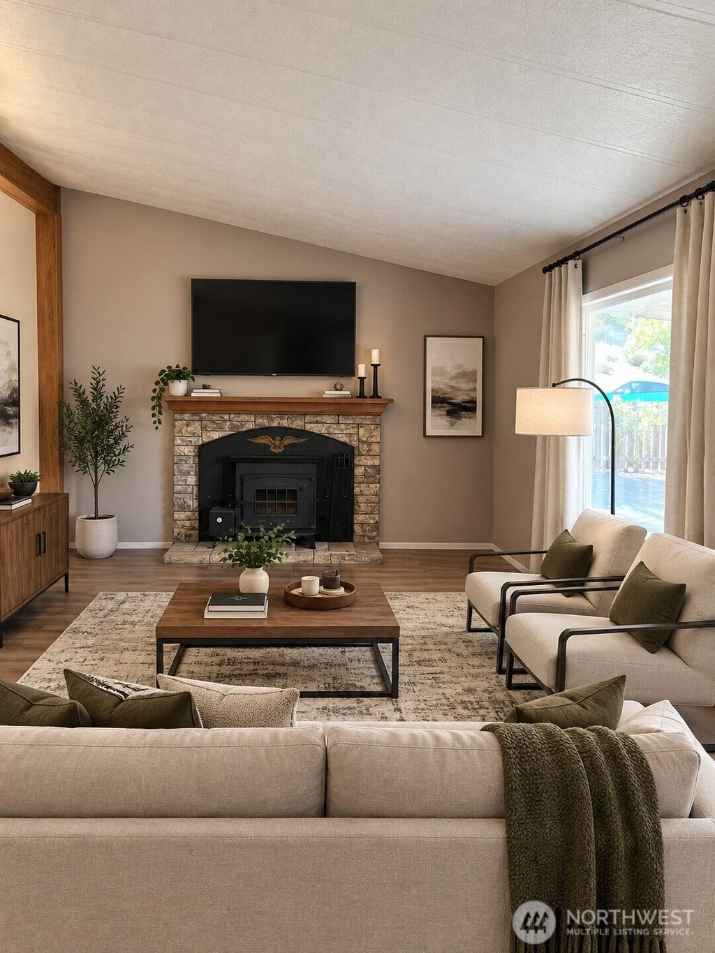 Photo of 722 NE 2nd AVE, Soap Lake, WA 98851 (MLS # 2578958)