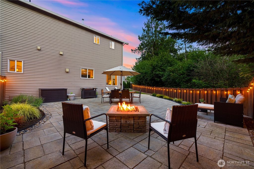 Photo of 2302 63rd Street SE, Auburn, WA 98092 (MLS # 2536166)