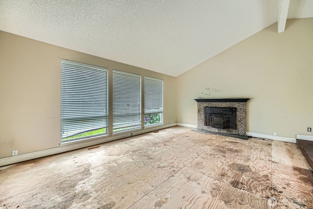 Photo of 31228 47th Place SW, Federal Way, WA 98023 (MLS # 2366856)