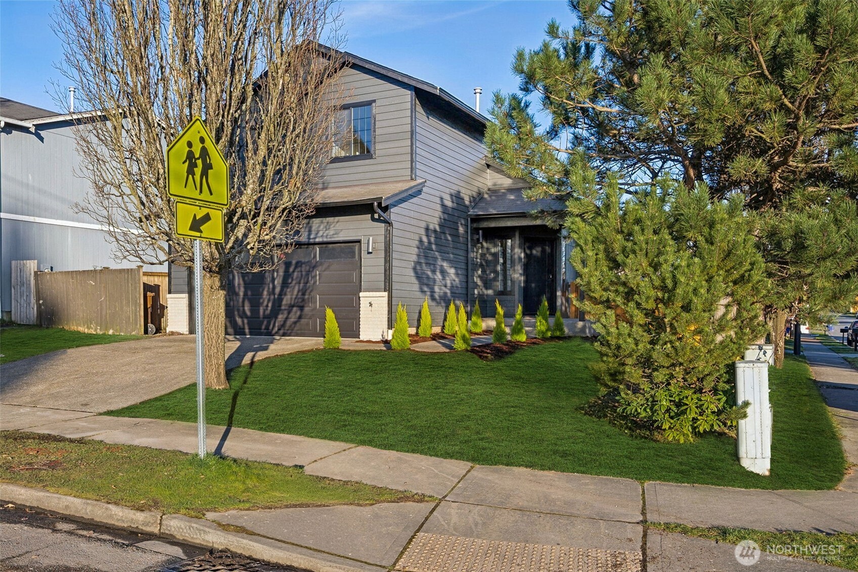 9041 S Sheridan Avenue