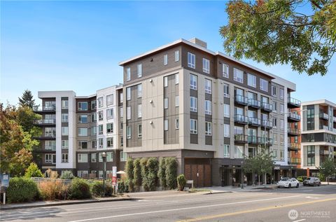 Photo of 11903 NE 128th Street #204, Kirkland, WA 98034 (MLS # 2429757)
