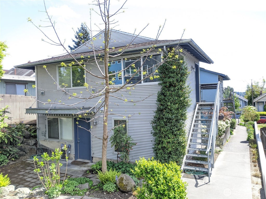 Photo of 1822 S King Street #A-D, Seattle, WA 98144 (MLS # 2583142)