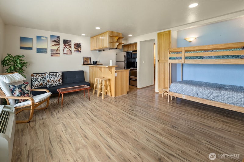 8903 Crescent Bar Road NW 179
