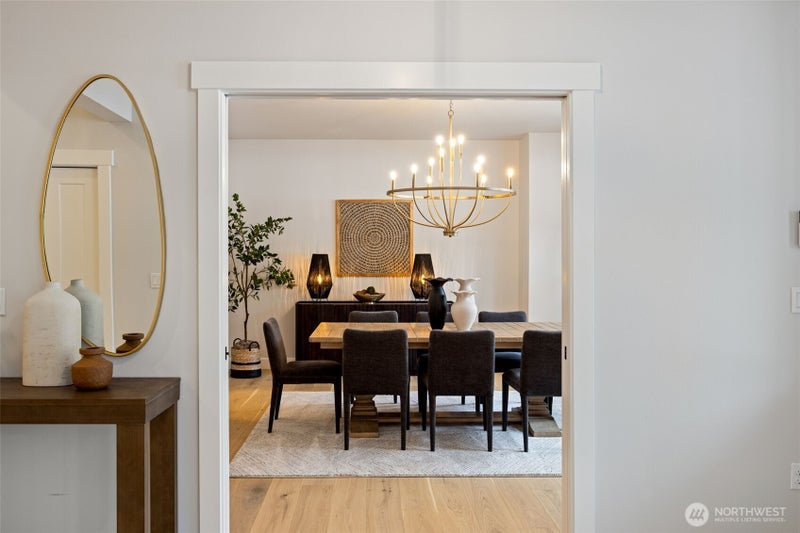 1170 Domerie Park Loop
