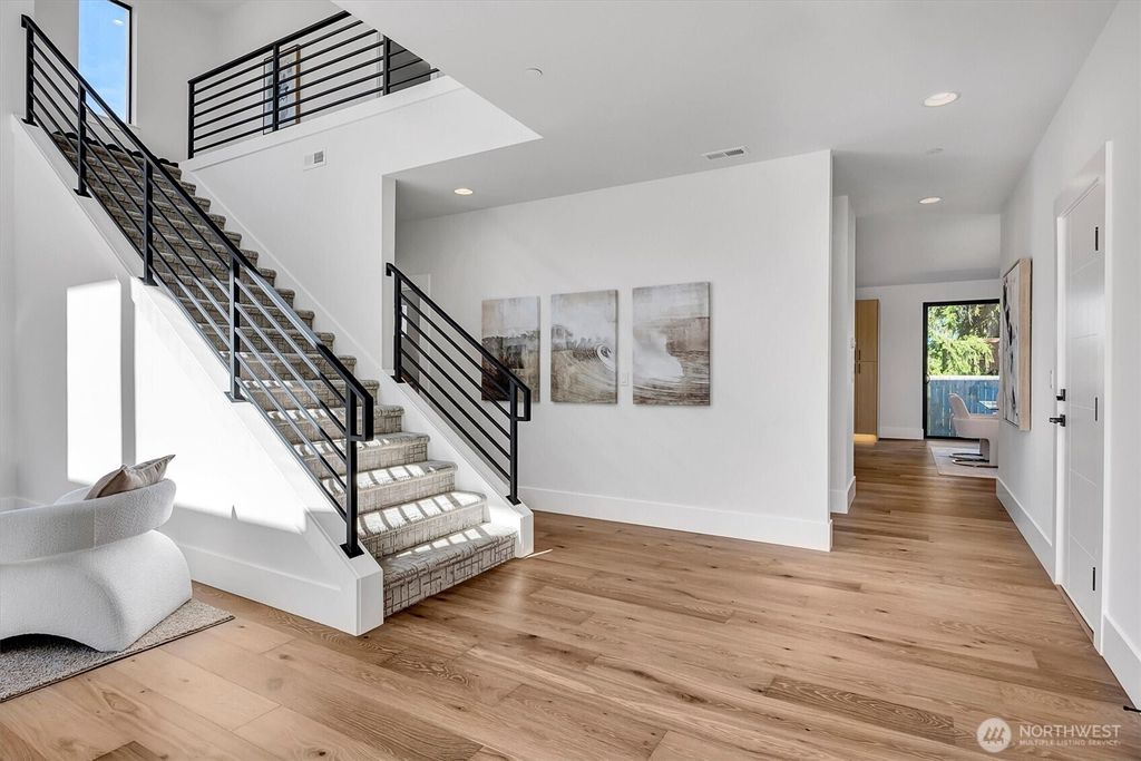 Photo of 16215 Simonds Road NE, Kenmore, WA 98028 (MLS # 2484854)