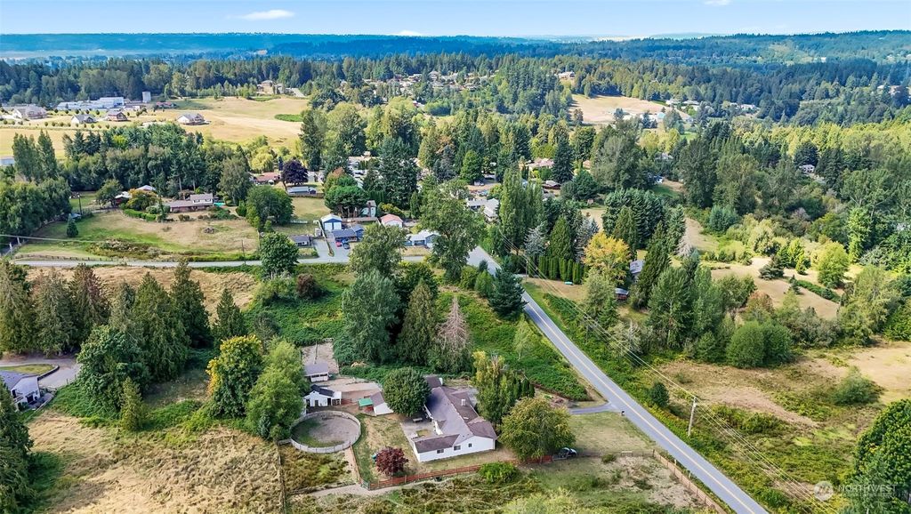 Photo of 13932 80th Street SE, Snohomish, WA 98290 (MLS # 2160215)