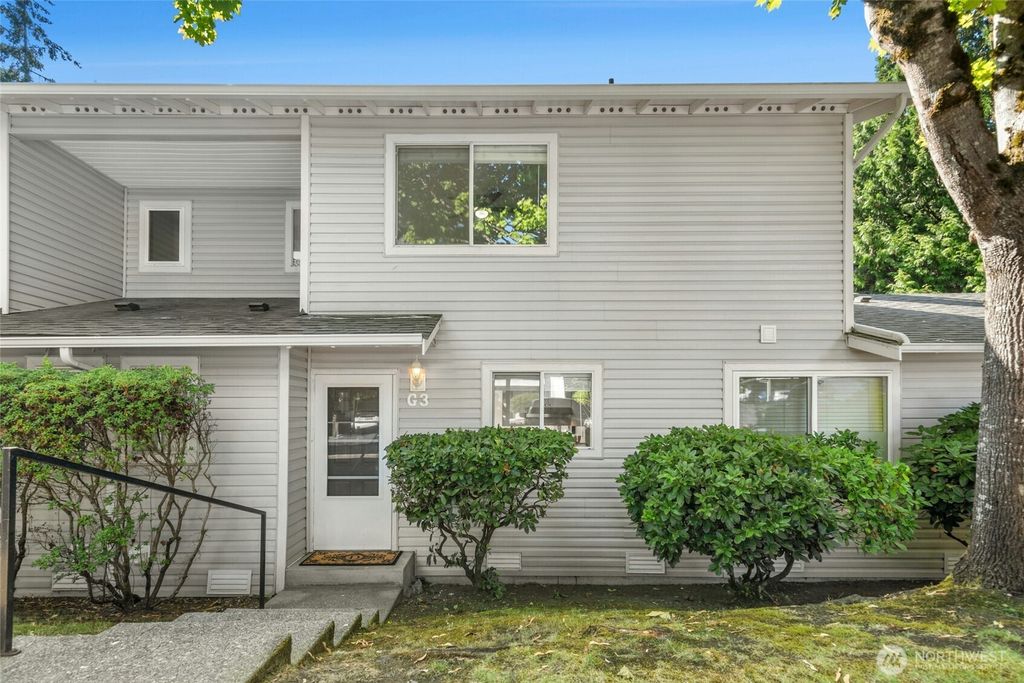 Photo of 18910 Bothell Everett Highway #G3, Bothell, WA 98012 (MLS # 2409849)