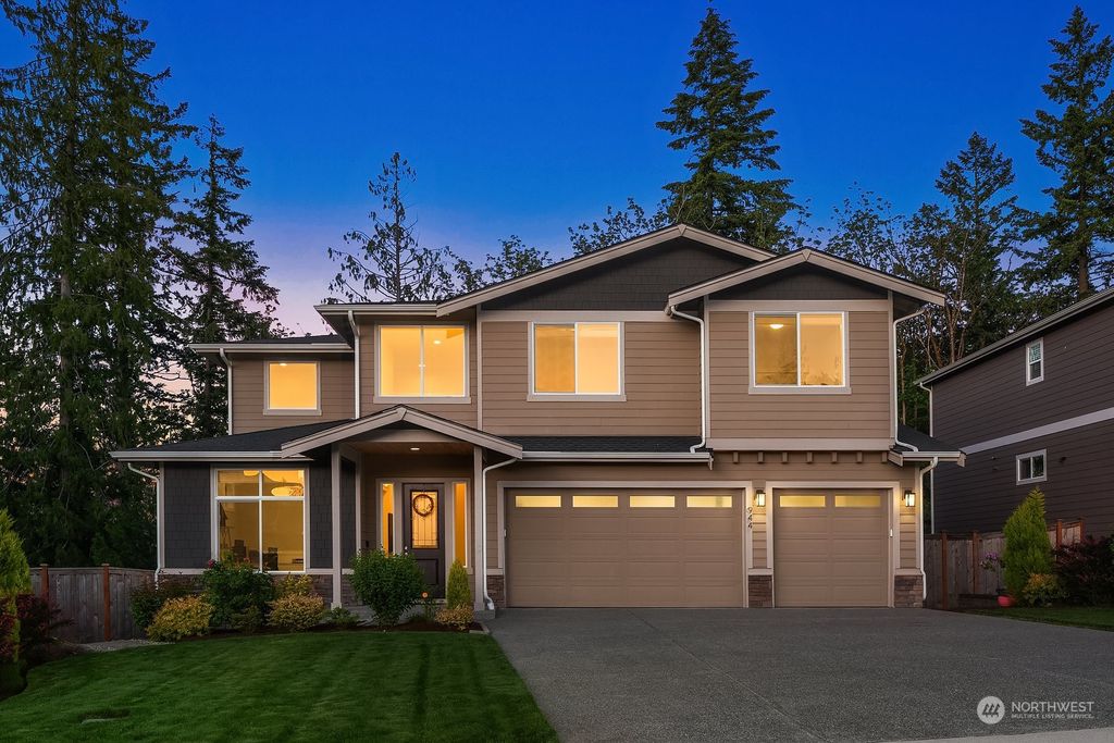 Photo of 944 10th Place NW, Issaquah, WA 98027 (MLS # 2248309)