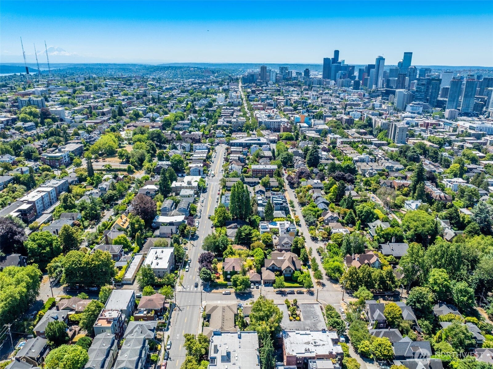 910 E Prospect Street