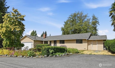 Photo of 4309 177th Place SW, Lynnwood, WA 98037 (MLS # 2574205)