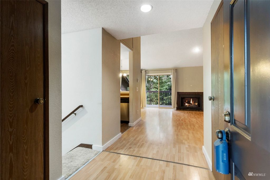 Photo of 6233 S 153rd Street #2, Tukwila, WA 98188 (MLS # 1987979)