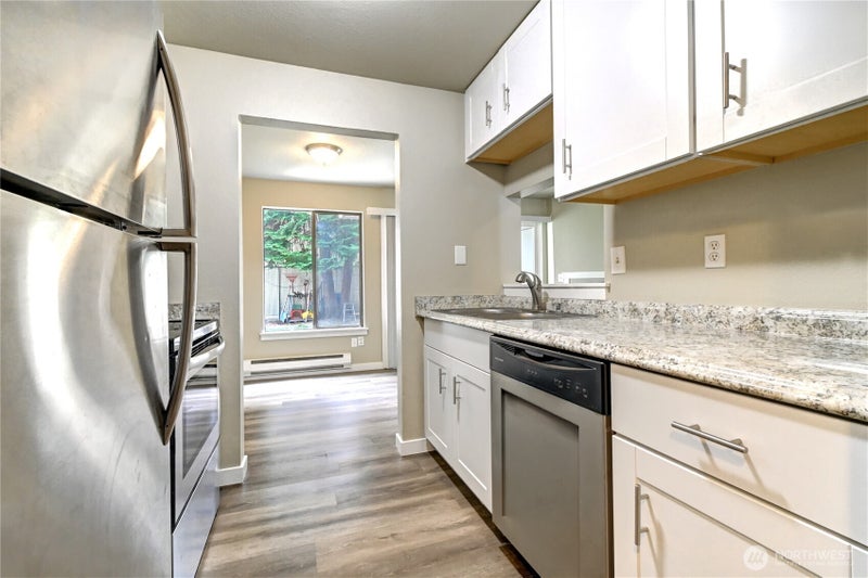 1102 8th Street NE 6