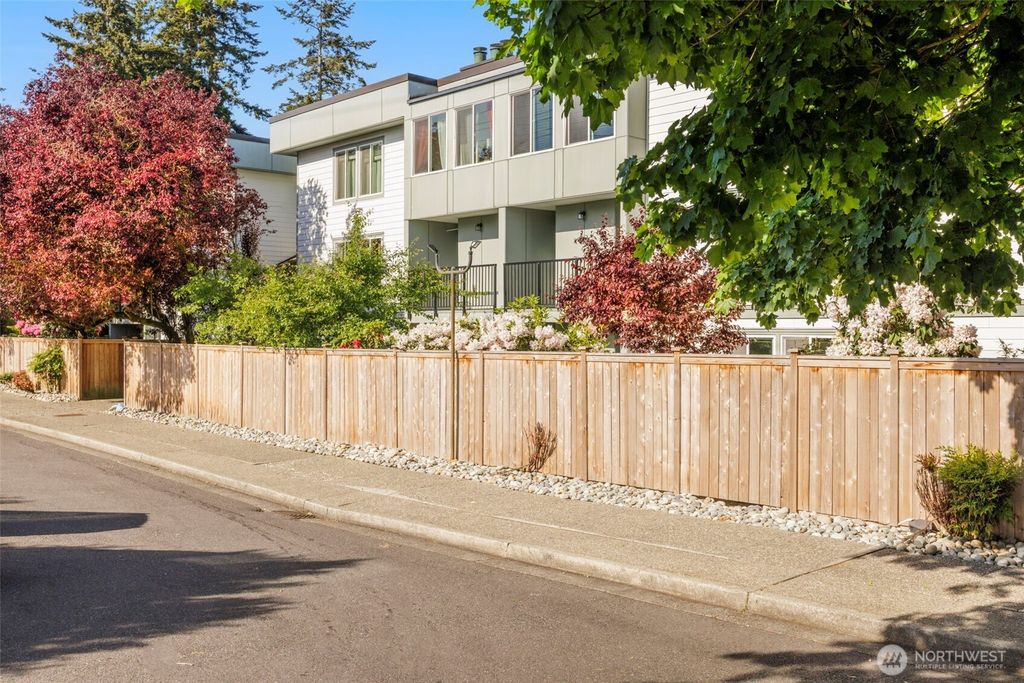 Photo of 13717 Linden Avenue N #221, Seattle, WA 98133 (MLS # 2527132)