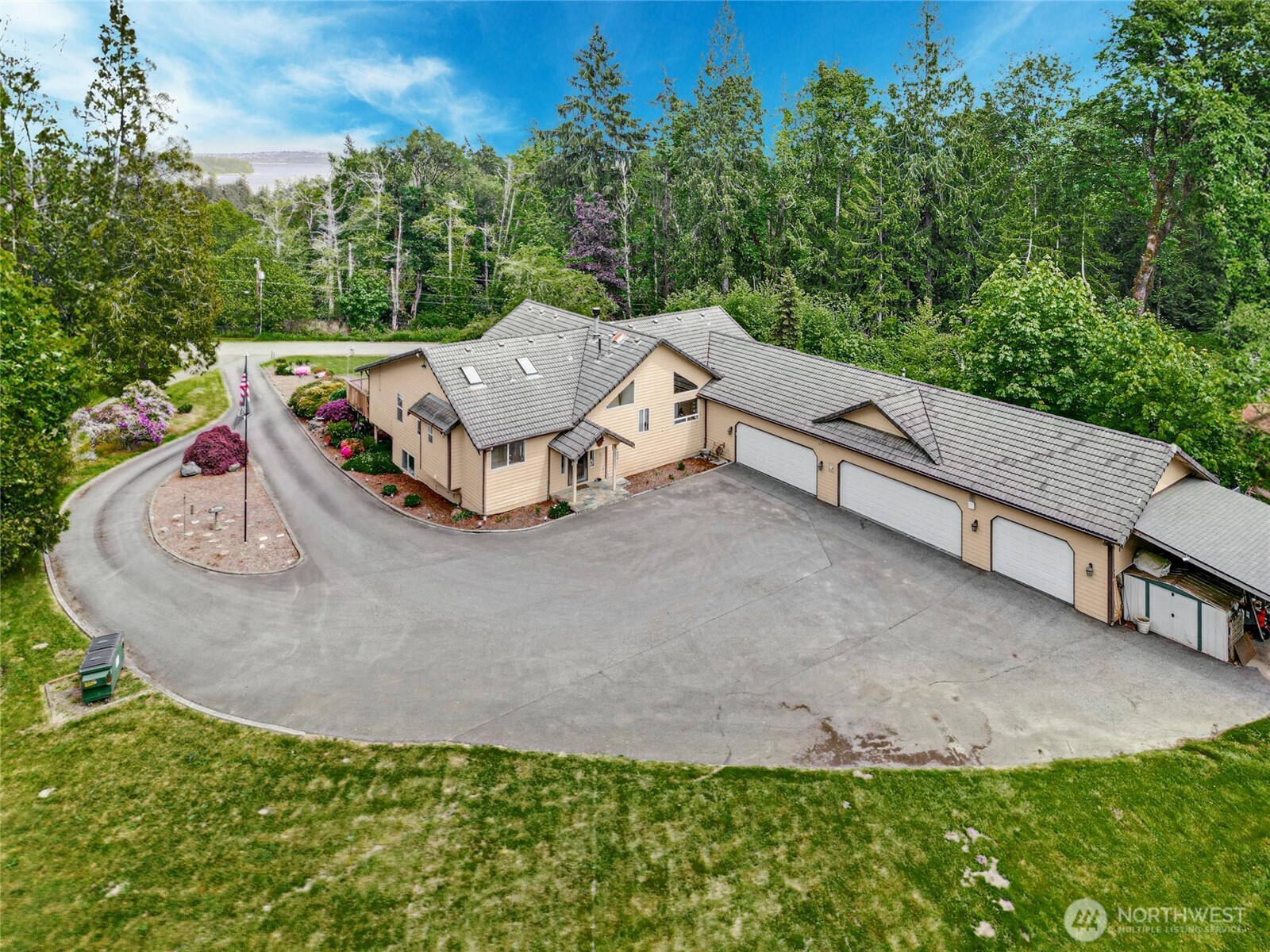 3188 Hinkley Road SE