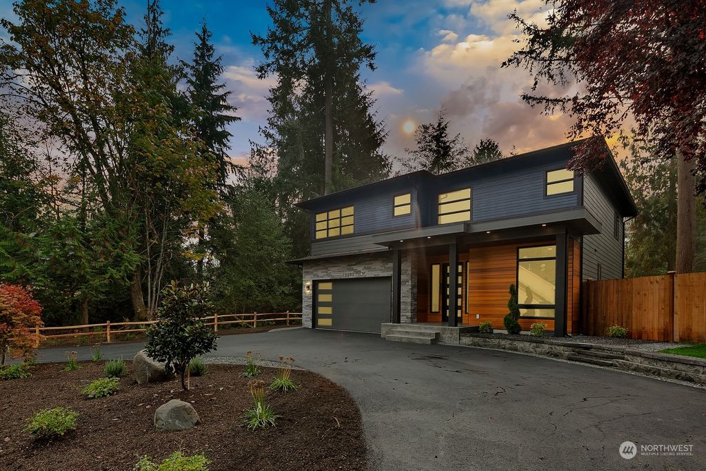 Photo of 10002 228th Place SE, Woodinville, WA 98077 (MLS # 2005950)