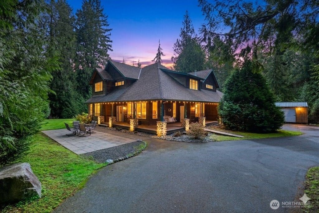 Photo of 7139 NE Dolphin Drive, Bainbridge Island, WA 98110 (MLS # 2490342)
