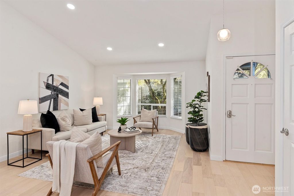 Photo of 4207 144th Lane SE #43, Bellevue, WA 98006 (MLS # 2354609)