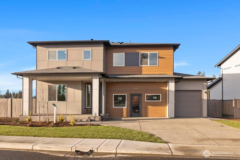 Photo of 13917 17th Avenue E #50, Tacoma, WA 98445 (MLS # 2540043)