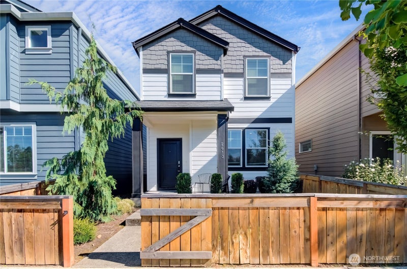 2613 NE 115th Place