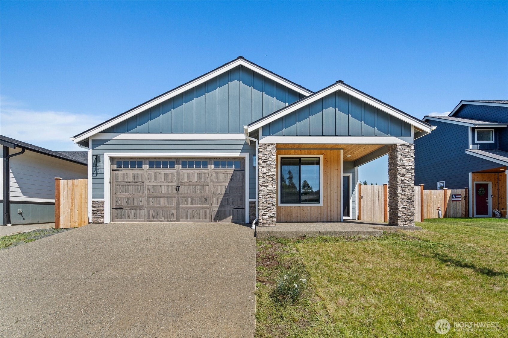 2114 Hawks View Lane