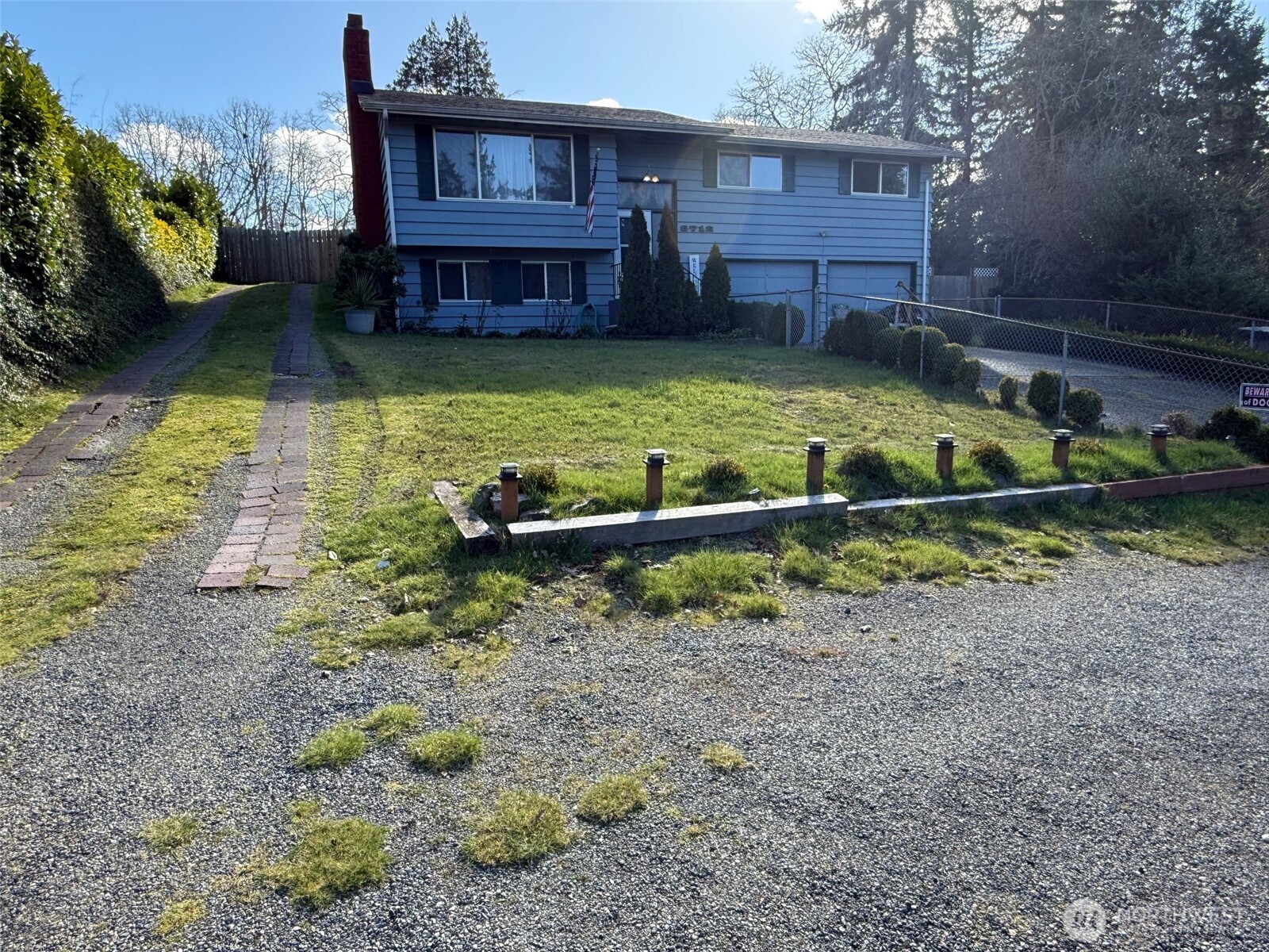 8712 Wildwood Avenue SW