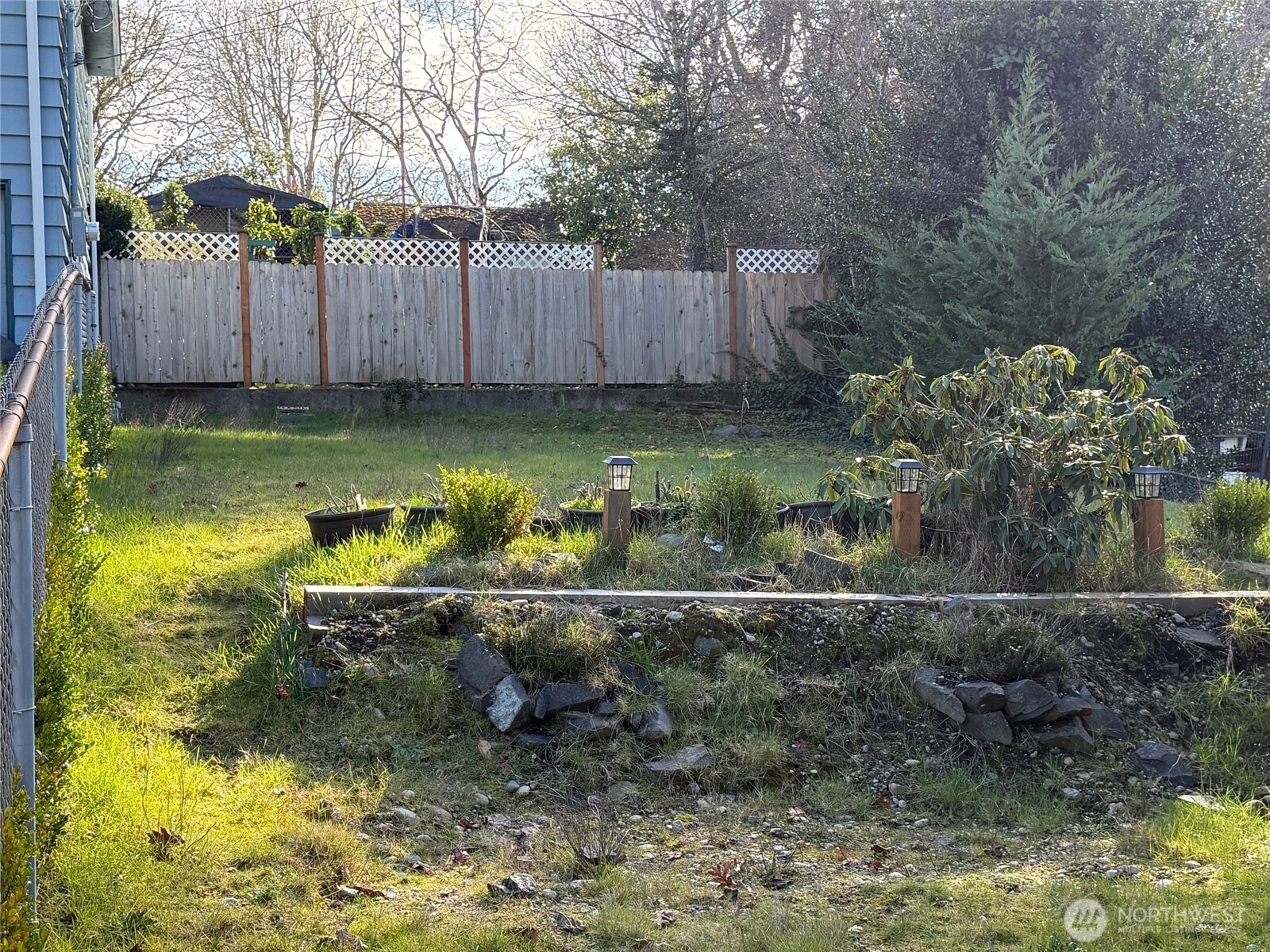 8712 Wildwood Avenue SW