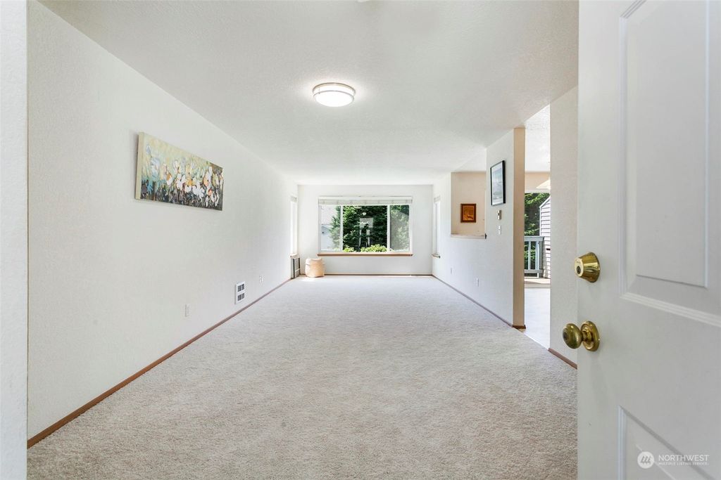 Photo of 20617 28th Avenue W #G6, Lynnwood, WA 98036 (MLS # 2037387)