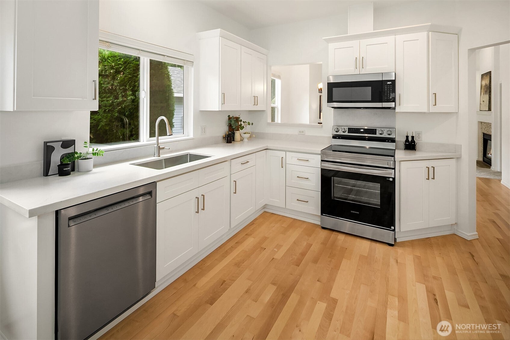 22229 43rd Avenue S 5-1
