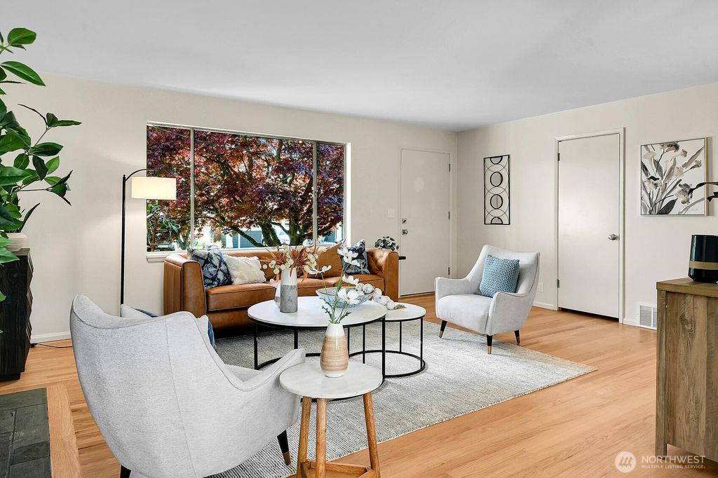 Photo of 608 NW 126th Place, Seattle, WA 98177 (MLS # 2369140)
