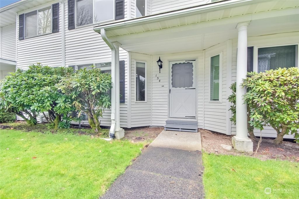 Photo of 138 SW 324 Street #54, Federal Way, WA 98003 (MLS # 2202090)