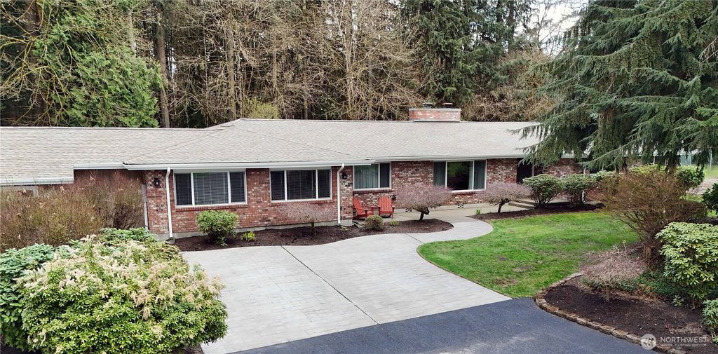 Photo of 3211 70th Avenue SW, Olympia, WA 98512 (MLS # 2501418)