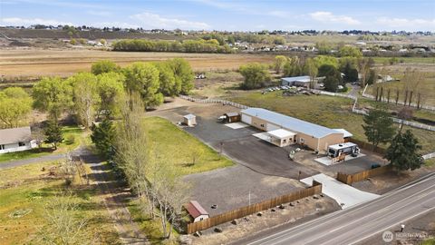 Photo of 5601 Road K NE, Moses Lake, WA 98837 (MLS # 2506605)