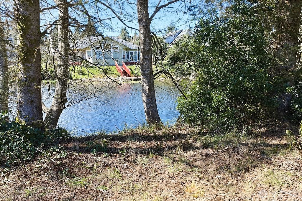 Photo of 779 Albion Avenue SE, Ocean Shores, WA 98569 (MLS # 2501809)