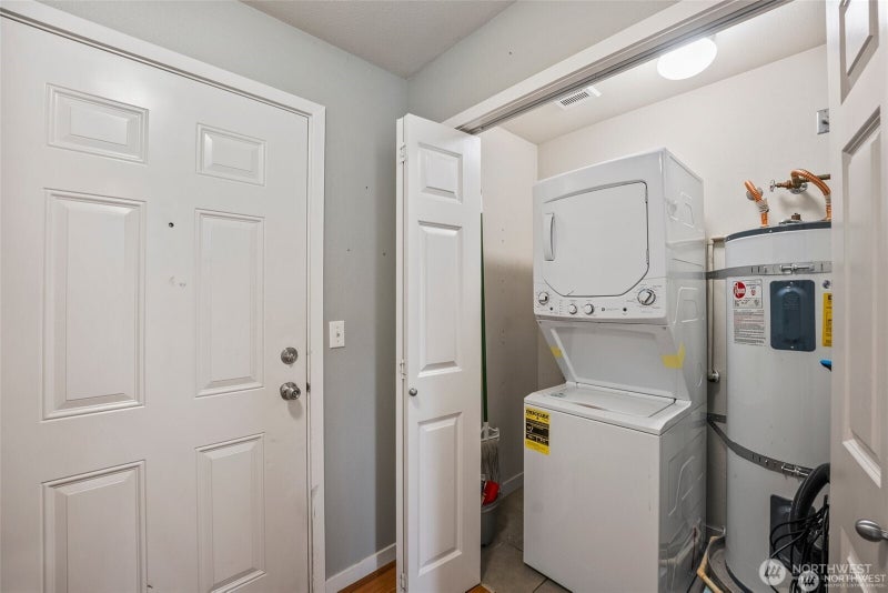 13207 97th Avenue E 301