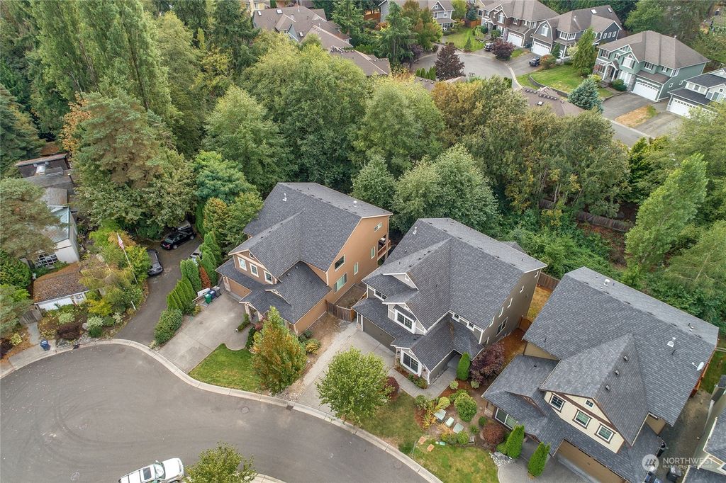 Photo of 13315 89th Avenue NE, Kirkland, WA 98034 (MLS # 2194574)