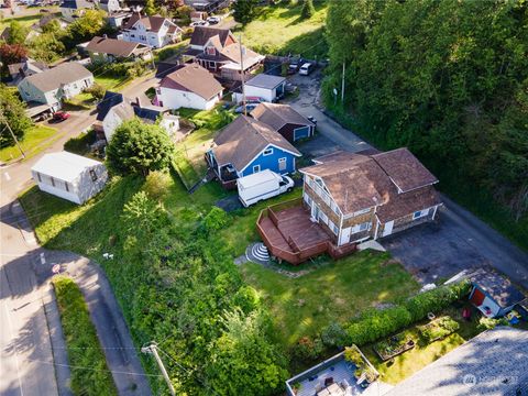 A home in Hoquiam