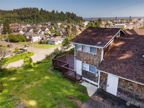 A home in Hoquiam