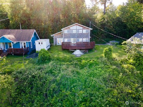 A home in Hoquiam