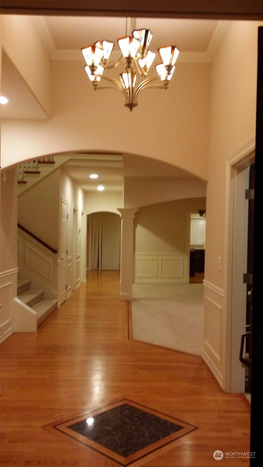 Photo of 5516 NE 13th Place, Renton, WA 98059 (MLS # 2229566)