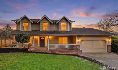 Photo of 15931 22nd Avenue SW, Burien, WA 98166 (MLS # 2471226)