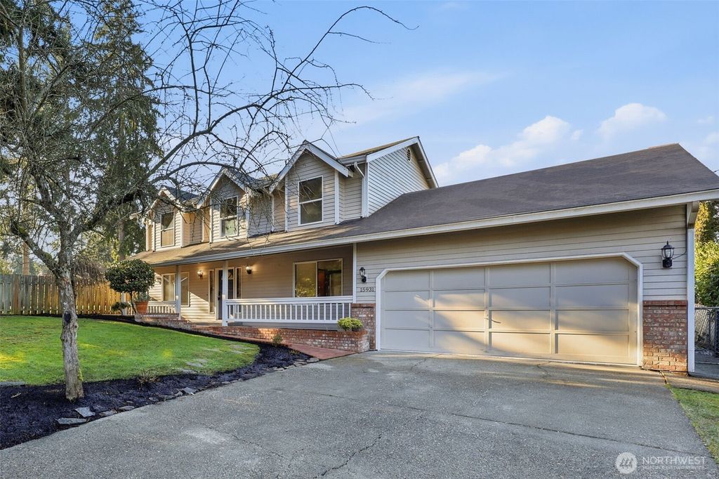 Photo of 15931 22nd Avenue SW, Burien, WA 98166 (MLS # 2471226)