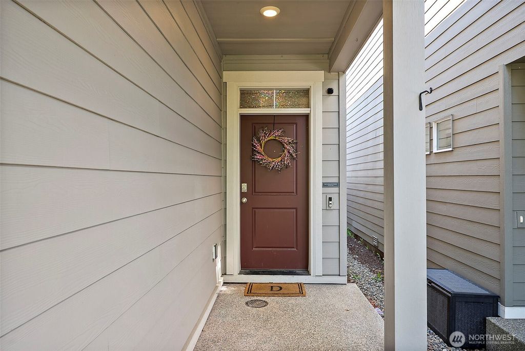 Photo of 18418 107th Avenue E, Puyallup, WA 98374 (MLS # 2523744)