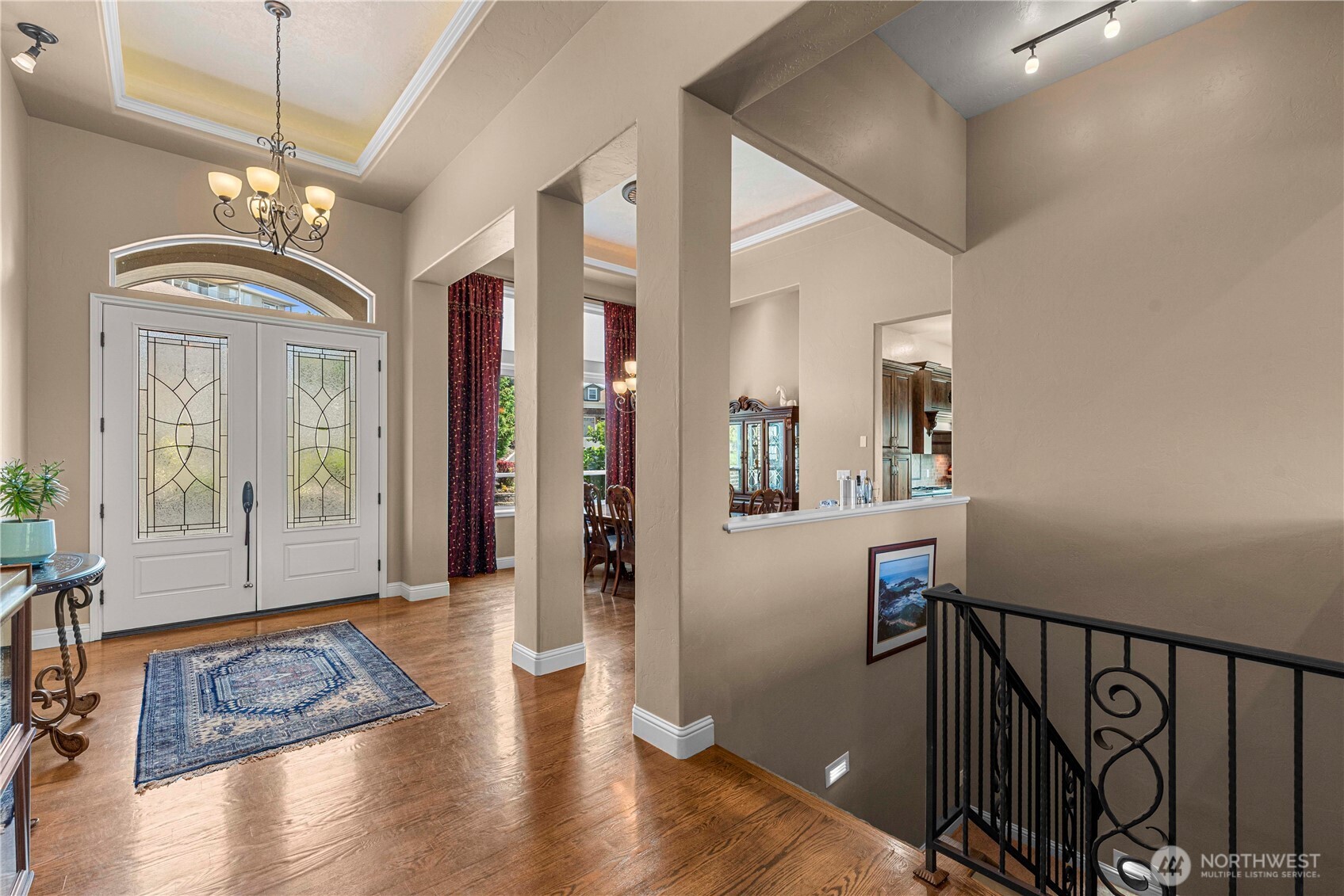 1075 Ridge Crest Drive