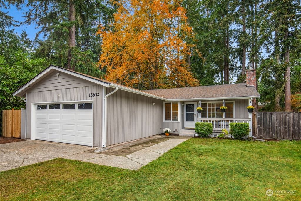 Photo of 13632 28th Drive SE, Mill Creek, WA 98012 (MLS # 2309059)