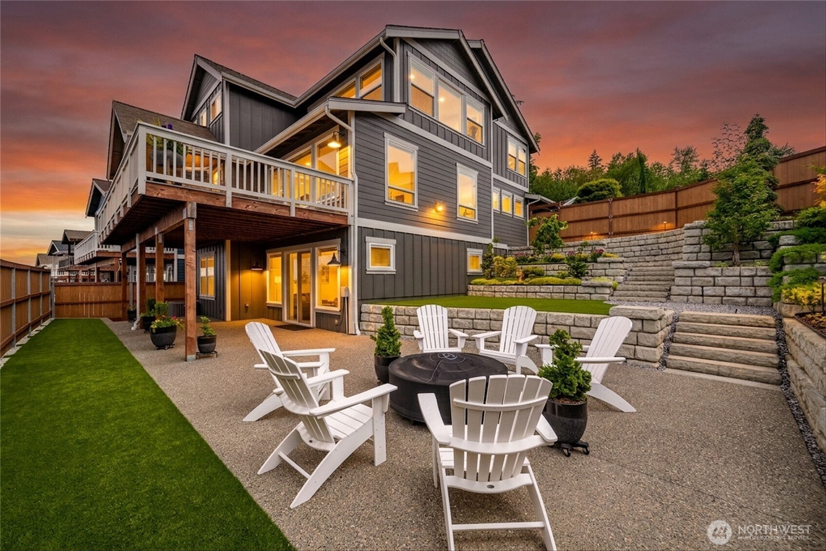 860 Blackwood Court