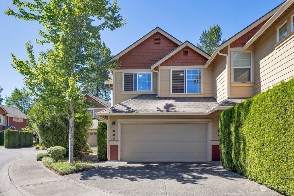 Photo of 12900 SE 268th Street #C1, Kent, WA 98030 (MLS # 2286020)