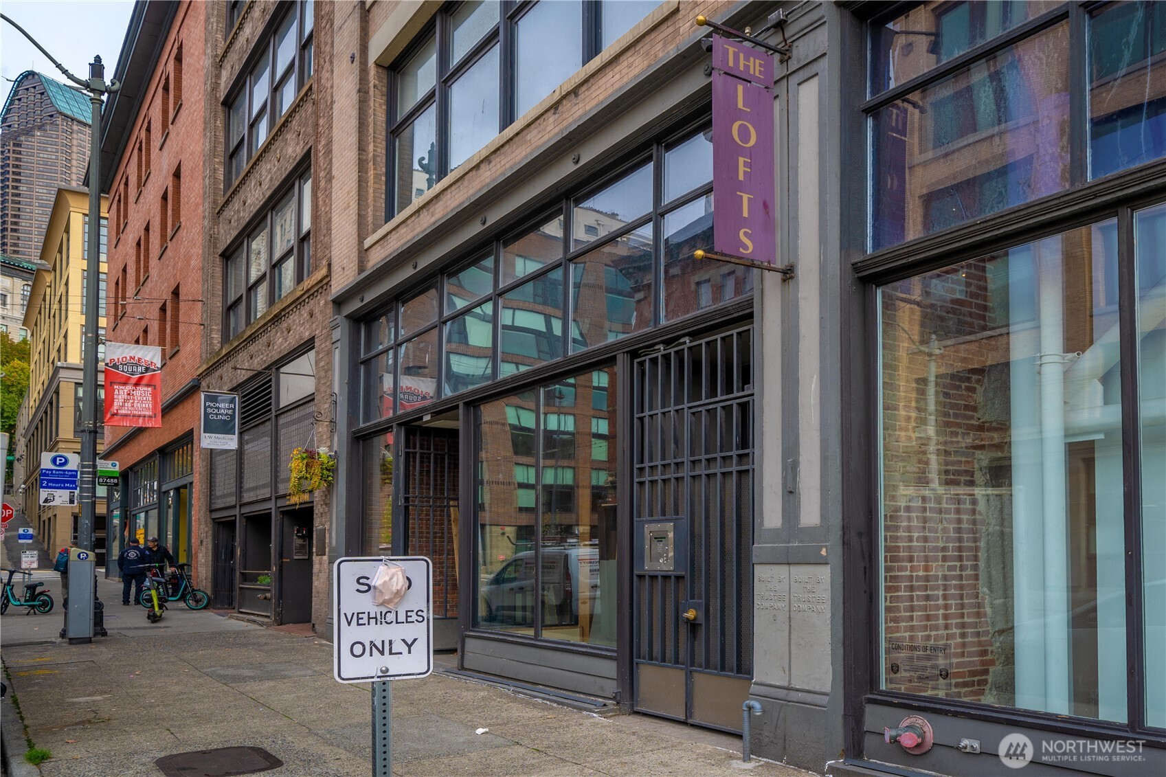 210 3rd Avenue S 3C