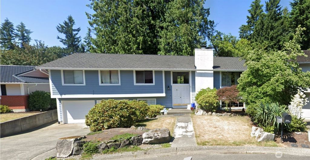 Photo of 15252 SE 171st Place, Renton, WA 98058 (MLS # 2441721)