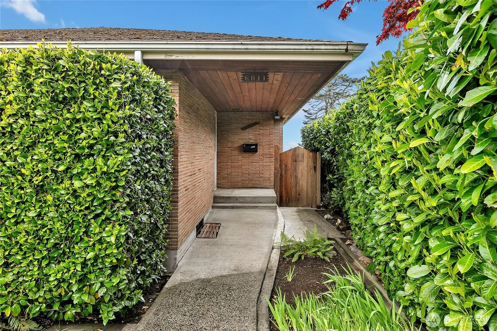 Photo of 6011 36th Avenue SW, Seattle, WA 98126 (MLS # 2367301)